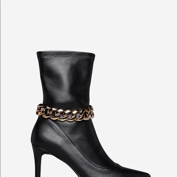 Pointed-Toe Bootie - Black - Picture 4 of 5